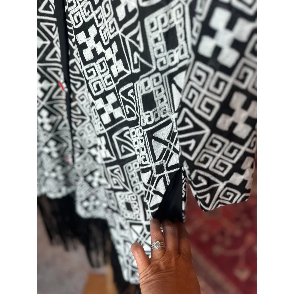 Geometric Fringe‎ Cardigan Duster Button Down Cover Up Black White